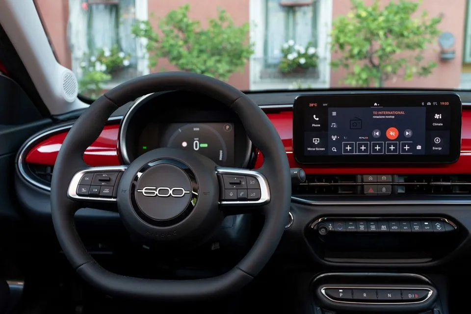 Fiat 600 Hybrid diseño